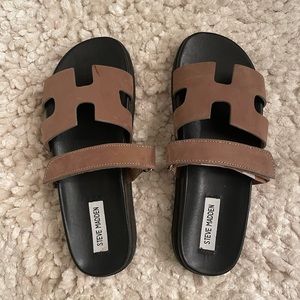 New Steve Madden slides worn once!